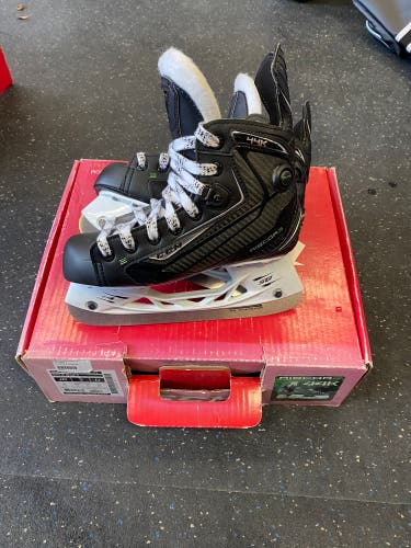 New CCM Size 3.5 RibCor 44K Hockey Skates