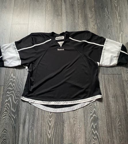 Kings Goalie Cut jersey