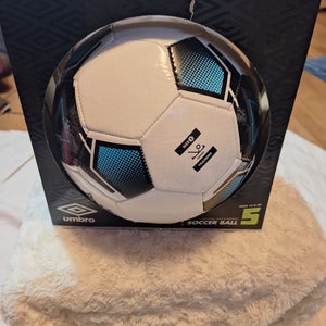 new umbro soccer ball size 5 grass ages 13+