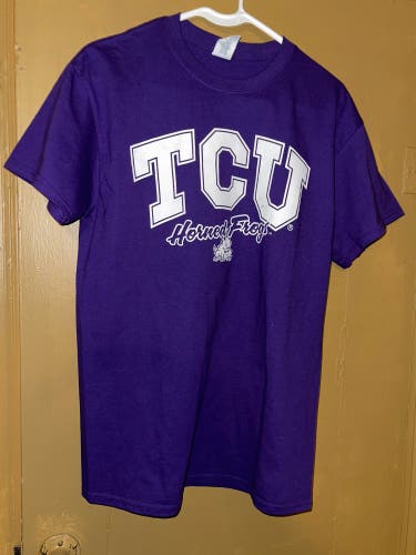 Gildan Heavy Cotton Activewear SRL NCAA TCU Horned Frogs Shirt Mens Size Medium.