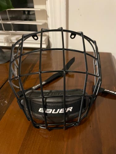 New Medium Bauer Profile II Facemask Full Cage