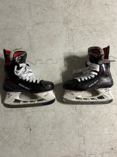 Used Bauer Size 2 Fit 1 Vapor 3X Pro Hockey Skates