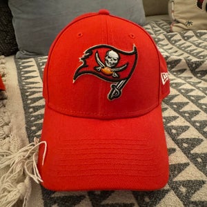 Tampa Bay Buccaneers New Era "9Forty" Adjustable Hat