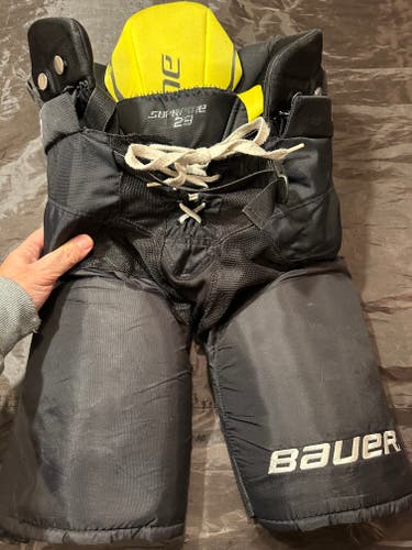 Junior Used XL Bauer Supreme 2S Hockey Pants