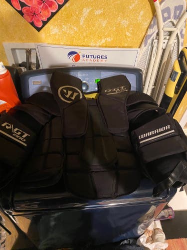 Used Medium Warrior Ritual GT PRO Goalie Chest Protector