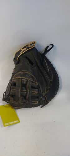 Used Mizuno Pro Select 32" Catcher's Gloves