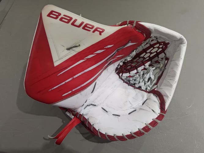 Used Regular Pro Stock Hyperlite Goalie Glove