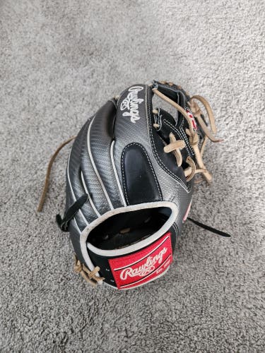 Used 2023 Right Hand Throw Rawlings Infield Heart of the Hide Baseball Glove 11.5"