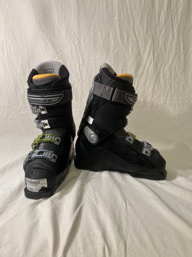 Men's Used Salomon X-Wave 8.0 Ski Boots Soft Flex