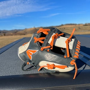 New Infield 11" Natural Elite Baseball Glove