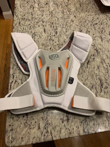 Used Medium Warrior Burn Shoulder Pads