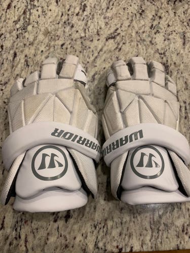 Used Warrior Extra Large Evo Lite Lacrosse Gloves