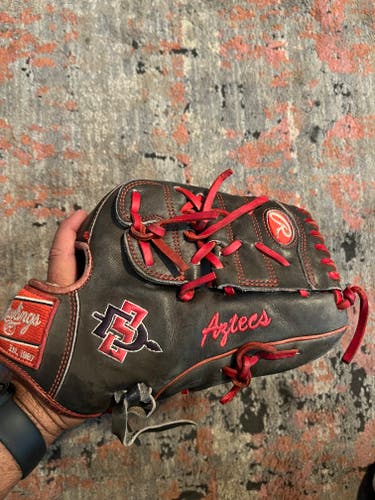2019 Rawlings rare SDSU  Right Hand Throw Pitcher's Pro Preferred Baseball Glove