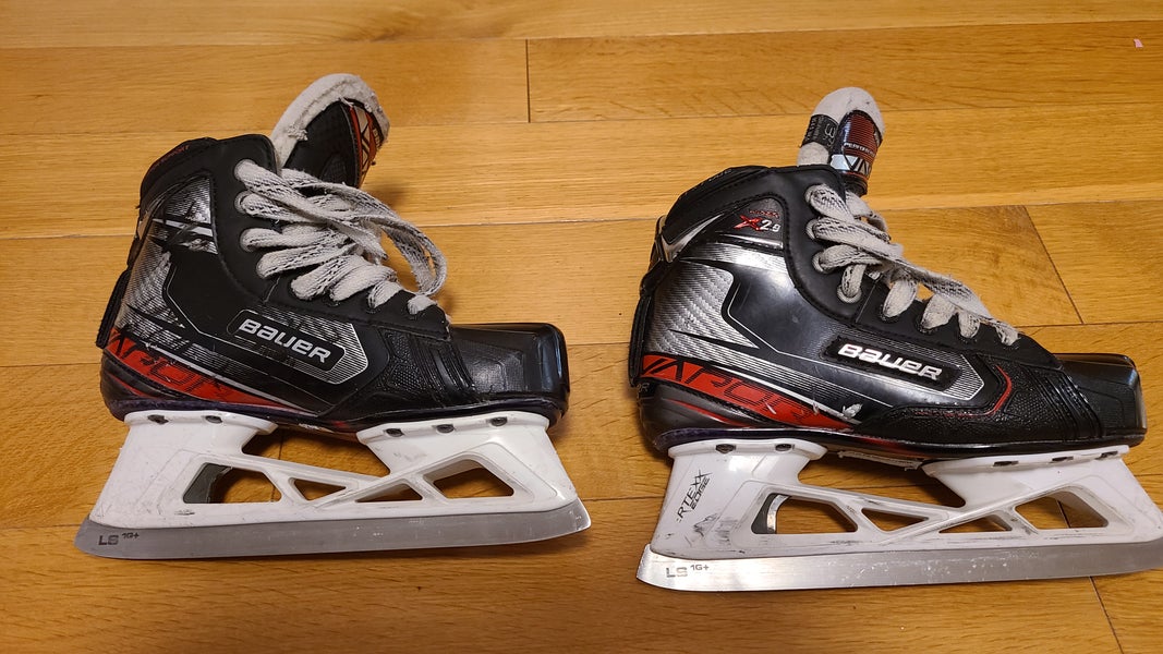 Junior Used Bauer Vapor X2.9 Hockey Goalie Skates Regular Width Size 3.5