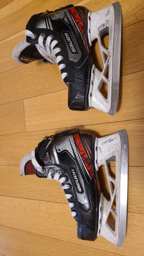 Upgraded Junior Used Bauer Vapor X2.9 Hockey Goalie Skates Regular Width Size 2.5