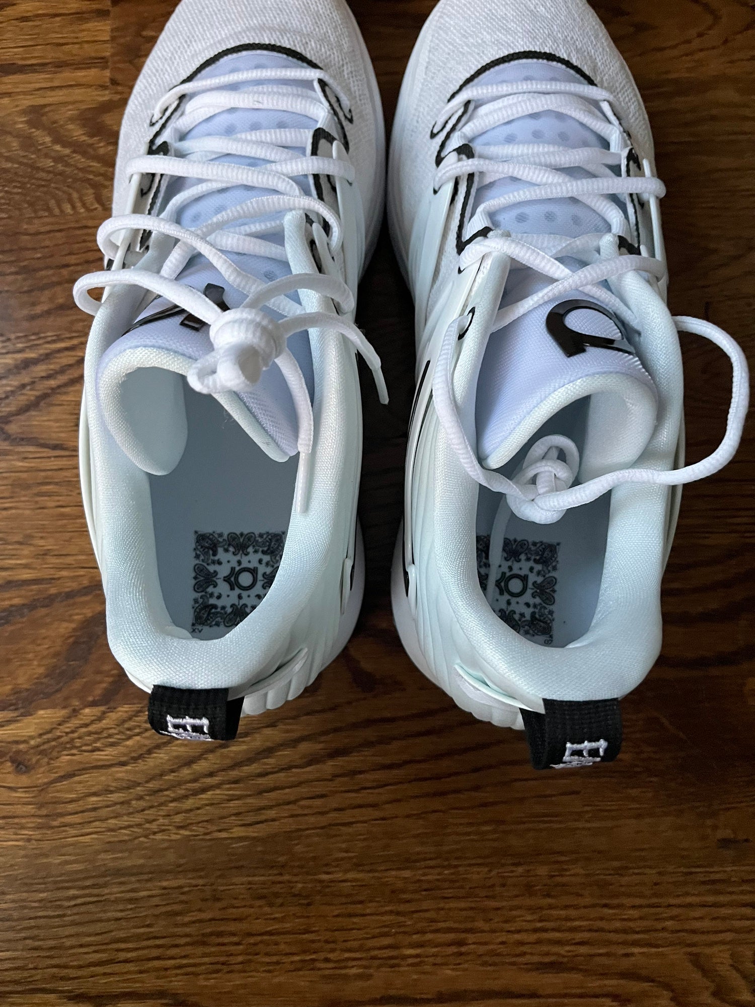 size 15 basketball shoes