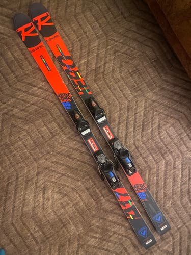 Used Unisex 2022 151 cm Racing Hero Athlete GS Skis With Bindings Max Din 10