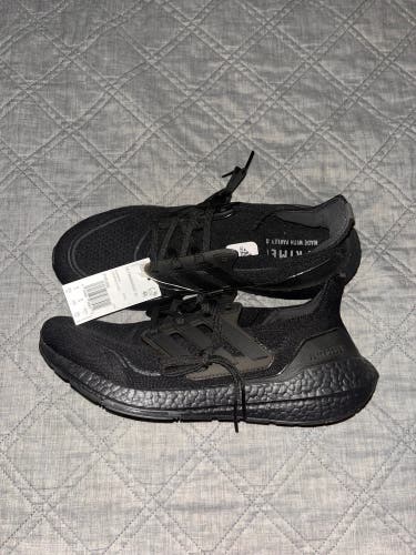 Adidas UltraBoost 21 "Triple Black"
