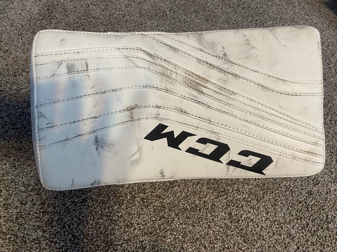 Ccm premier R1.9 hockey goalie blocker