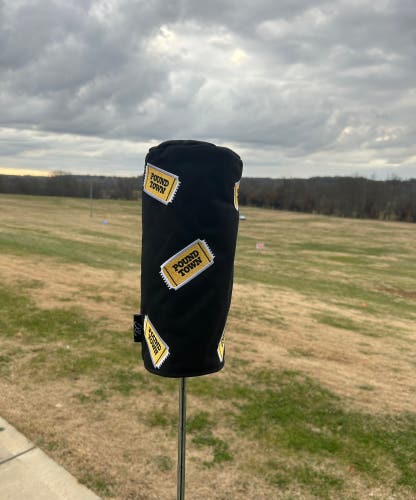 Pound town driver headcover