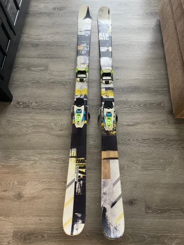 Men's Atomic Panic Skis With bindings