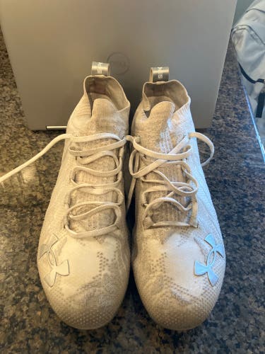 Men's Size 11.5 (Women's 12.5) Low Top Spotlight MC