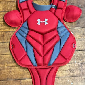 Under Armour UACPCC4-SRP Catcher's Chest Protector Scarlet