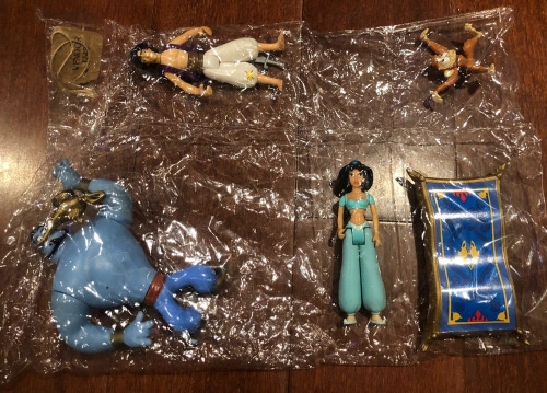 Disney Aladdin Cave of Wonders Play Set 1992 #5308 5 Figures & Accessories