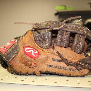 Used Right Hand Throw Rawlings First Base Player Preferred Baseball Glove