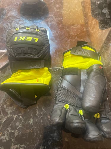 Leki gloves size 7