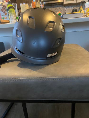 Unisex Large Smith Helmet