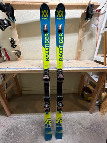 165 cm Volkl slalom skis with marker xcell 16 bindings