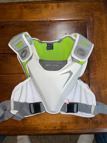 Used Medium/Large Maverik MAX EKG Shoulder Pads