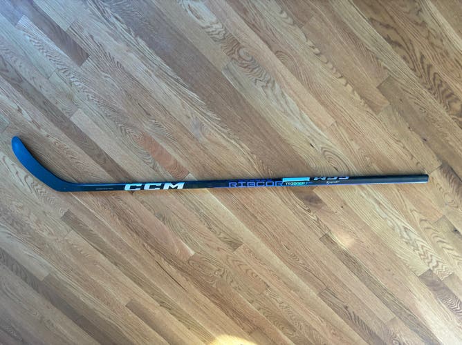 CCM Trigger 7 Pro, LH 50 Flex P28