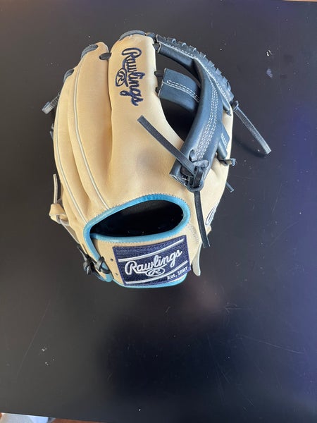 Rawlings Heart of the Hide 11.5" Baseball Glove: PRO204-20CB