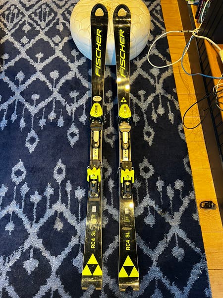 2022/2023 Fischer 165 cm Racing RC4 World Cup SL Skis USED