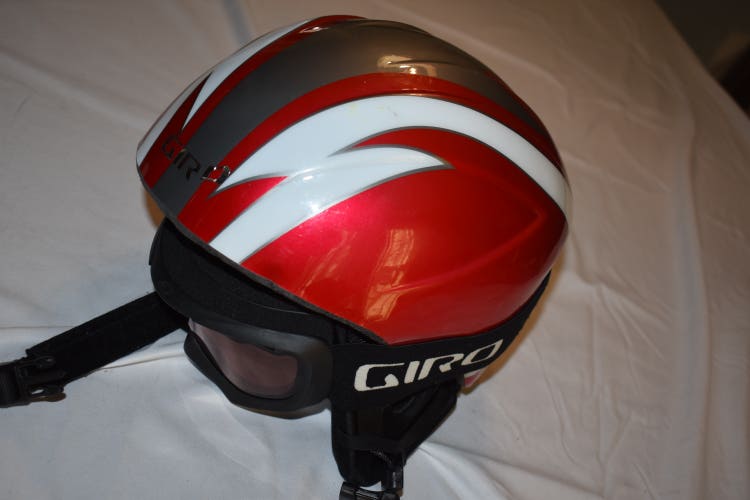 Giro Ricochet Winter Sports Helmet w/Giro Goggles, Medium/Large, Good condition!