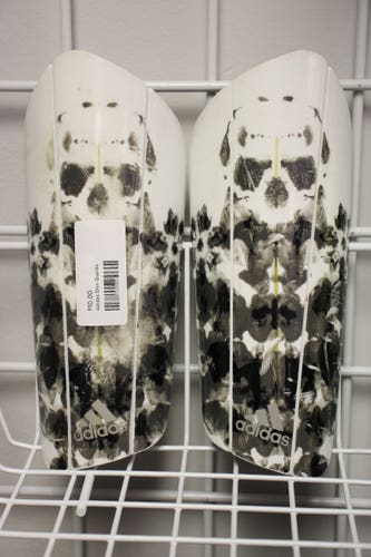 Unisex Used Medium Adidas Shin Guards
