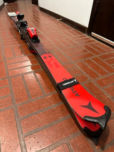 NEW 2022 Atomic Redster S9 165 FIS w/ ICON 24 Bindings