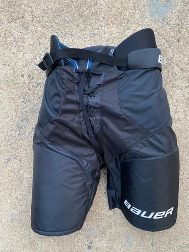 Bauer X S21 Senior Hockey Pants Medium 3721