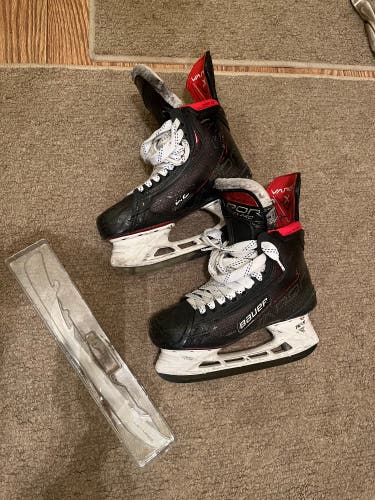 Used Bauer 6 Vapor 3X Pro Hockey Skates