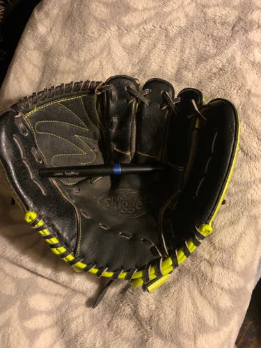 Used Louisville Slugger Right Hand Throw Baseball Glove 10.5"
