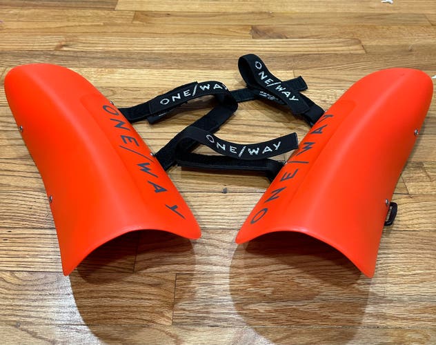 One Way Shin Guards - Adult