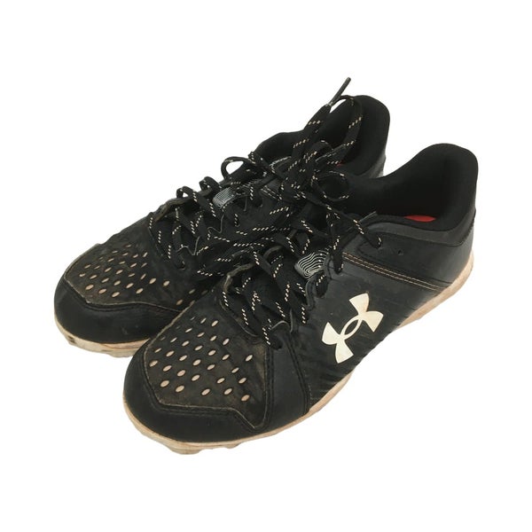 Used Under Armour Leadoff Junior 5.5 Baseball And Softball Cleats
