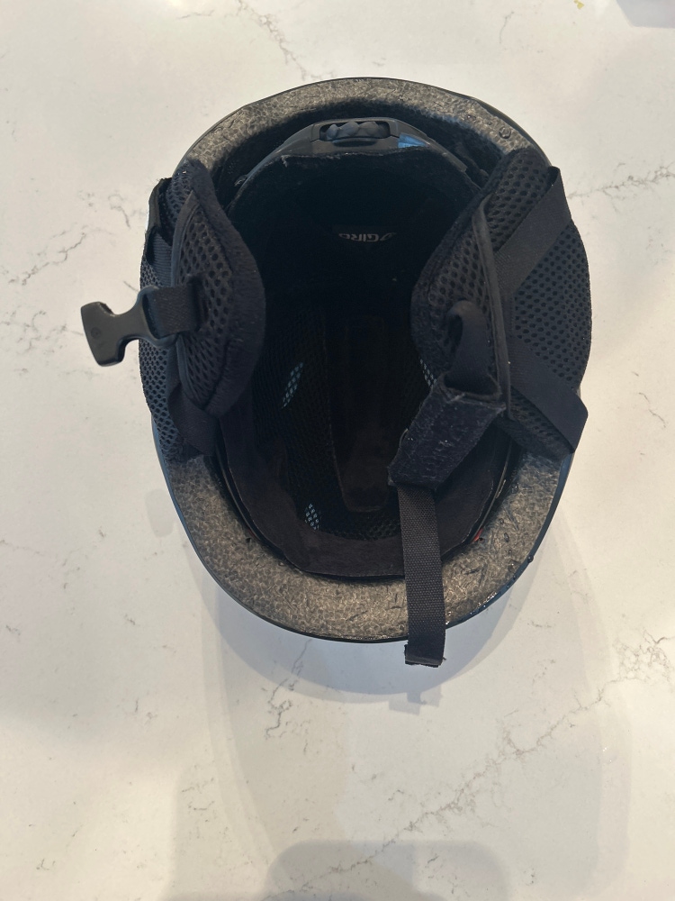 Used Extra Small / Small Giro Launch Helmet