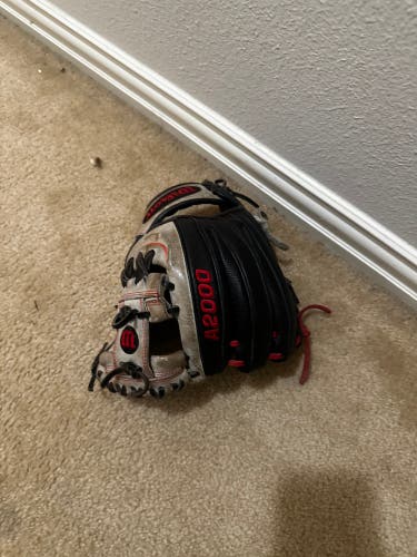 Used 2021 Infield 11.25" A2000 Baseball Glove