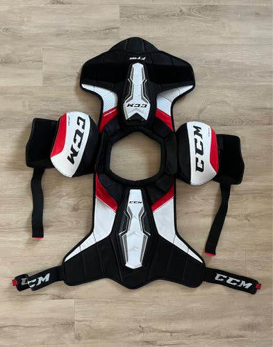 Used Large CCM Jetspeed FT485 Shoulder Pads