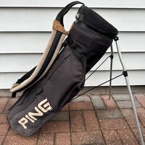 Ping Hoofer Vintage Golf Stand Carry Bag 4 Way Dividers Black Tan White Logo