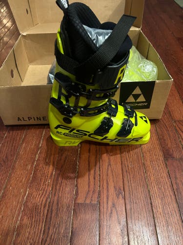 NEW RC4 Podium RD 110 boots