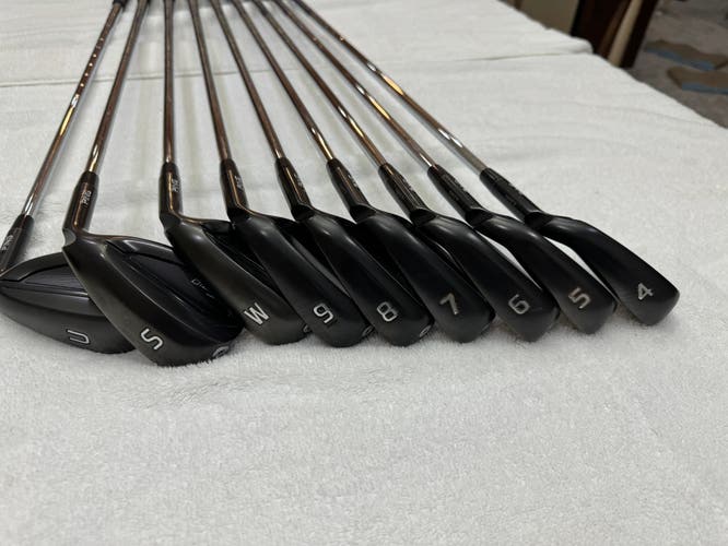 Used Right Handed Regular Flex Steel Shaft G710 Iron Set - Black Dot